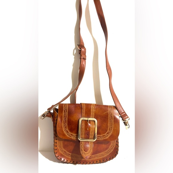 Handmade Brown Leather Crossbody Bag - Picture 8 of 8